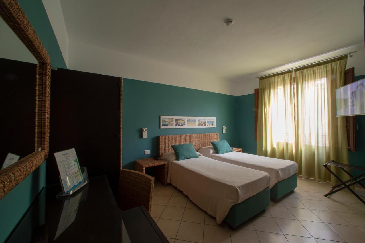 Insula Hotel Favignana Exterior foto
